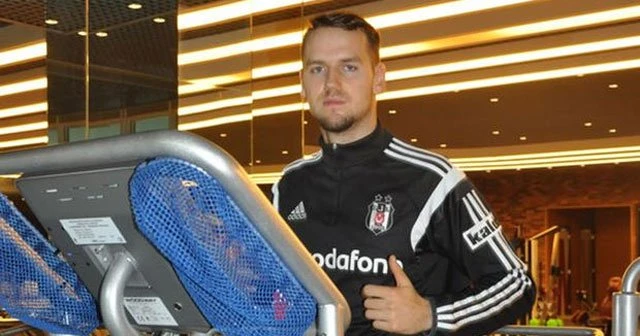 Milosevic'in tedavisi sürüyor