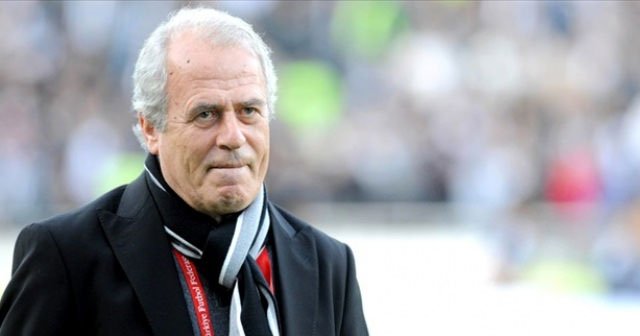 Mustafa Denizli&#039;den çarpıcı Galatasaray iddiası