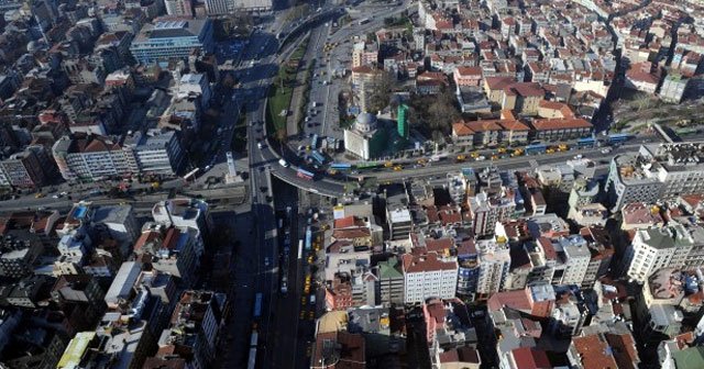 O caddenin ismi 'Katar Caddesi' oldu