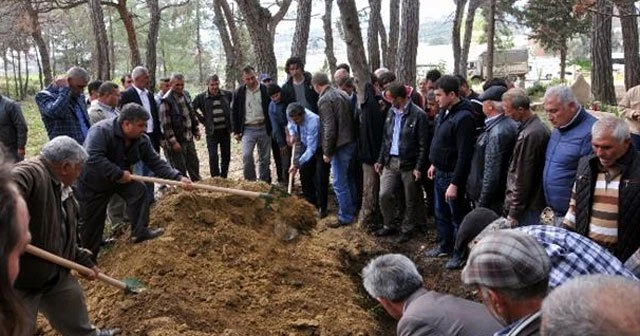 Ölen mahkum ikinci kez defnedildi