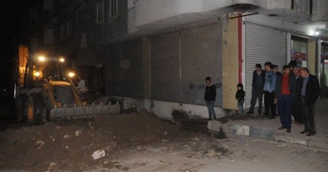 PKK&#039;nın Cizre&#039;de açtığı hendekler kapatıldı