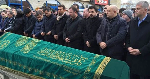 Sergen Yalçın'dan babasına son görev