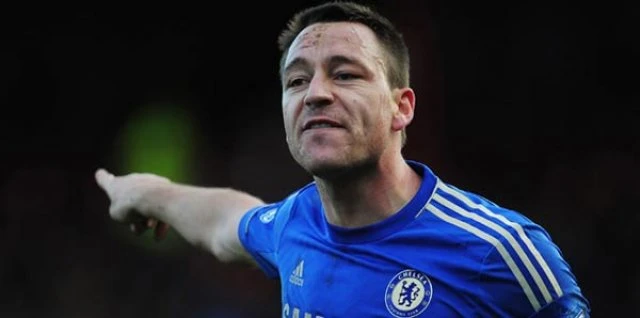 Terry bir yıl daha Chelsea'de