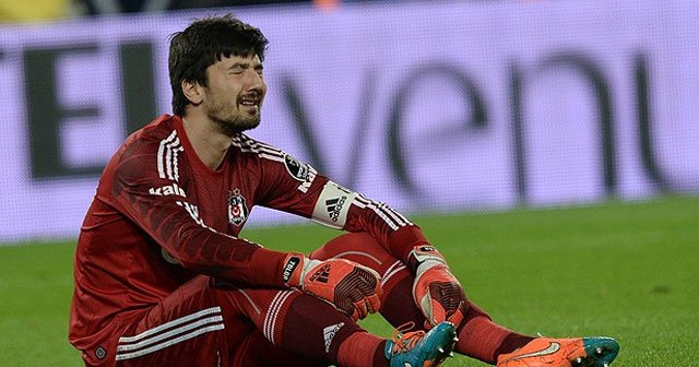 Tolga Zengin&#039;den Beşiktaş&#039;a kötü haber