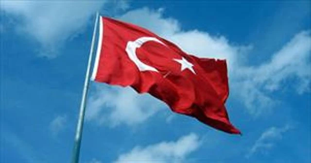 Türk bayrağını indiren şahsın cezası belli oldu