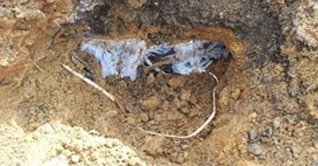 Yol kenarına gömülü 100 kilo patlayıcı bulundu