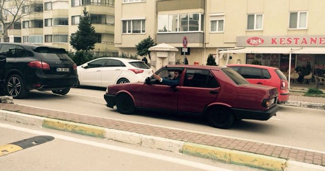 Yolda kalan Şahin&#039;e Porsche takviyesi