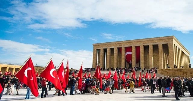 23 Nisan tüm yurtta coşkuyla kutlanıyor