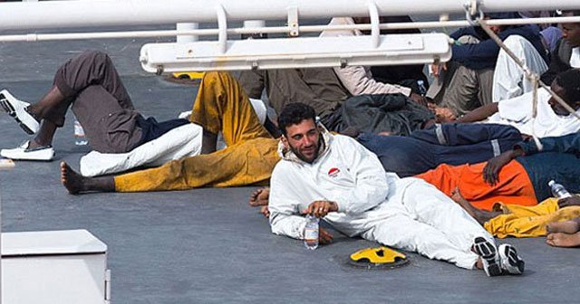 800 göçmenin öldüğü teknenin kaptanı sarhoştu iddiası