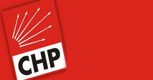 Adana CHP&#039;de 4 vekil liste dışı kaldı