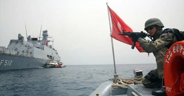 Aden’de bulunan 55 vatandaş tahliye edildi