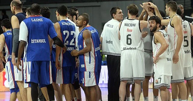 Anadolu Efes Madrid&#039;de avantaj peşinde