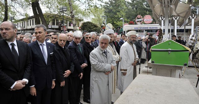 Ayhan Kızıl&#039;ın cenazesi defnedildi