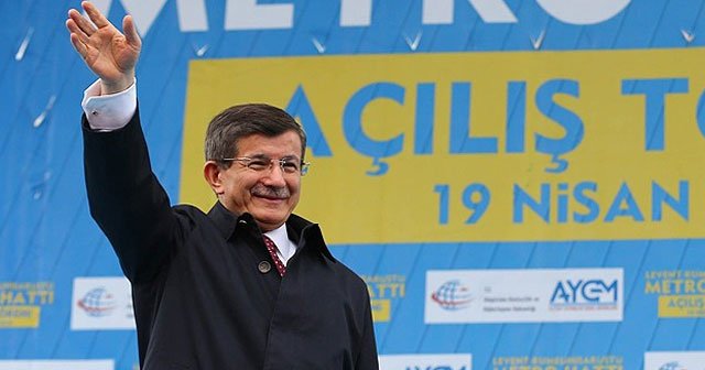 Başbakan Davutoğlu, &#039;Kılıçdaroğlu bol keseden atıyor&#039;