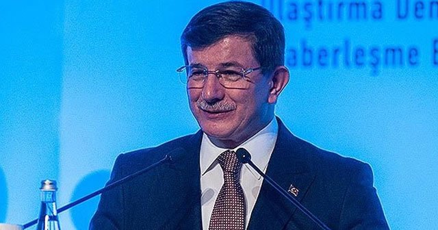 Başbakan Davutoğlu&#039;ndan Konya&#039;ya metro müjdesi