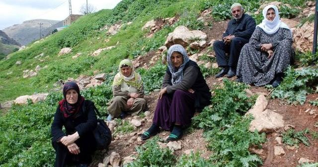 Çözüm ile memleketlerine dönden köylü şaşkın &#039;Ev yok&#039;