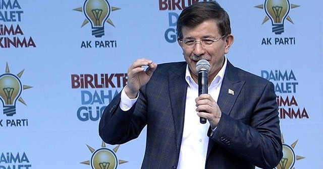 Davutoğlu, &#039;Karşımızda bir cephe oluşturuyorlar&#039;