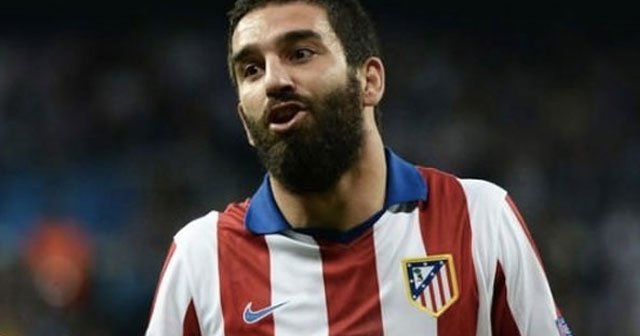 Dev maçta Arda Turan oyun dışı kaldı