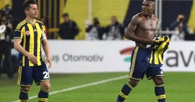 Emre'den Emenike'ye mest eden saat