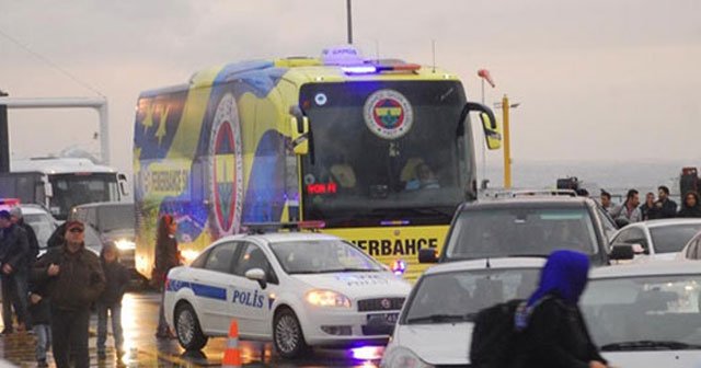 Fenerbahçe&#039;yi sadece bir taraftar karşıladı