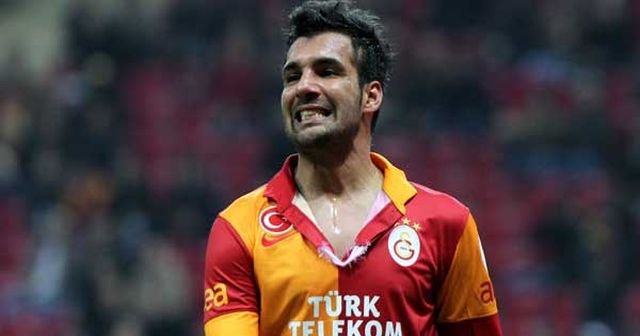 Galatasara&#039;da Engin Baytar&#039;ın sözleşmesi resmen feshedildi