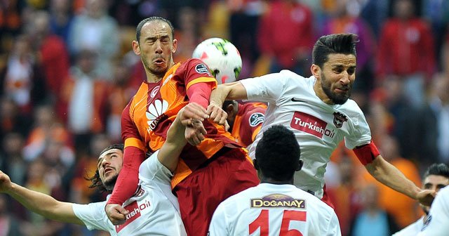 Galatasaray 1-0&#039;lık galibiyetle lider oldu
