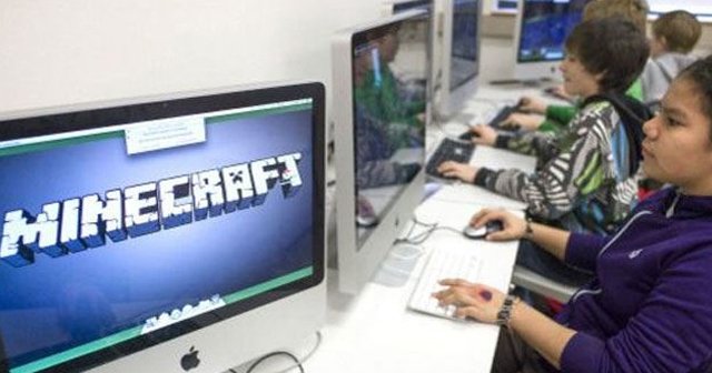 Minecraft çılgınlığı devam ediyor, sınıflara kadar girdi