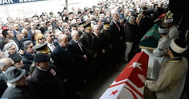 Muzaffer Tekin toprağa verildi