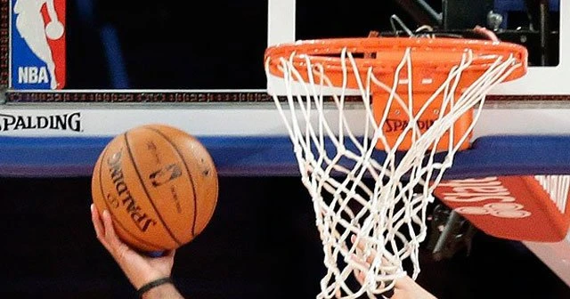NBA'de play-off heyecanı sürüyor