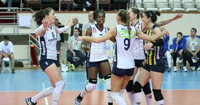 Olaylı derbinin galibi Fenerbahçe