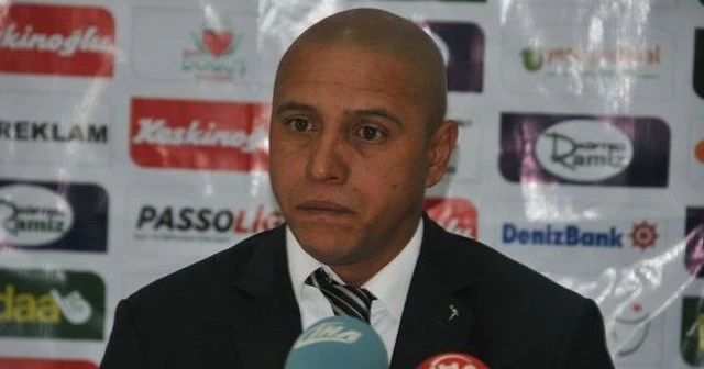 Roberto Carlos, Fenerbahçe otobüsüne yapılan saldırıyı kınadı