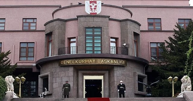 Sınırı geçmeye çalışan 200 kişi yakalandı