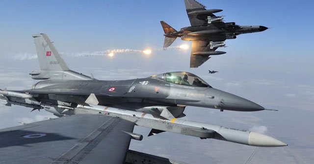 Türk F-16&#039;lar Yunanistan ve Suriye tarafından taciz edildi