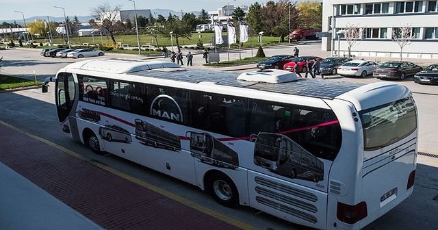 Türkiye&#039;nin ilk &#039;güneş otobüsü&#039; yollara çıktı