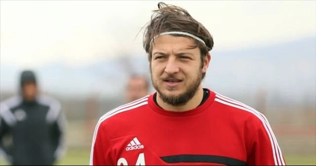 Yıldız futbolcu Batuhan Karadeniz yine şaşırttı