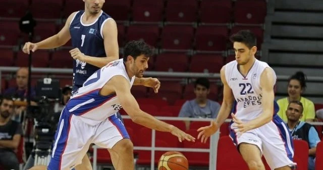 A.Efes İpekçi'de seriyi bitirdi