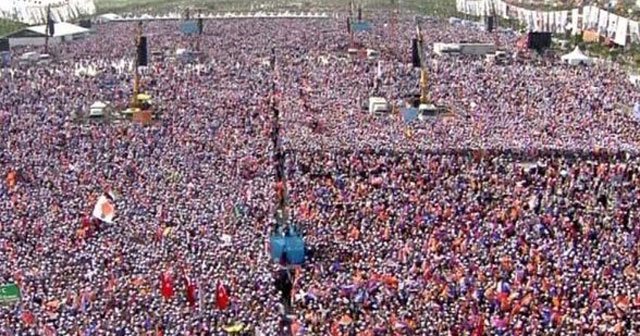 Davutoğlu büyük İstanbul mitinginde önemli açıklamalar yaptı