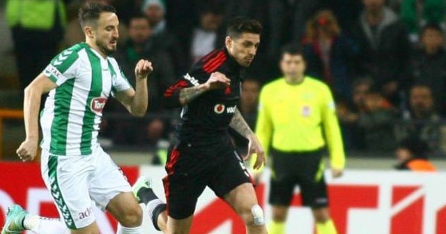 Beşiktaş&#039;ta derbi öncesi 5 tehlike