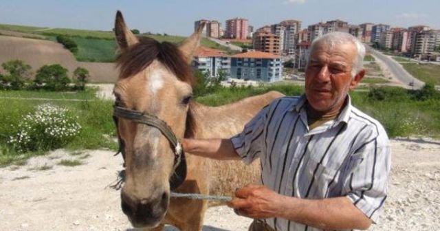 Bir ay dahi olmadan 5 bin liralık işini bıraktı