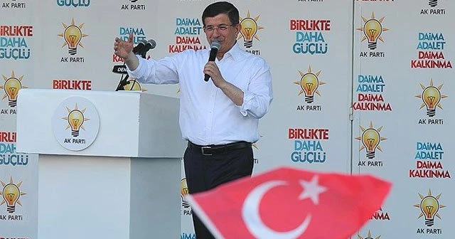 Davutoğlu, 'Pusuda tilki gibi beklediler'