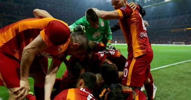 Derbi öncesi Galatasaray'a çifte müjde