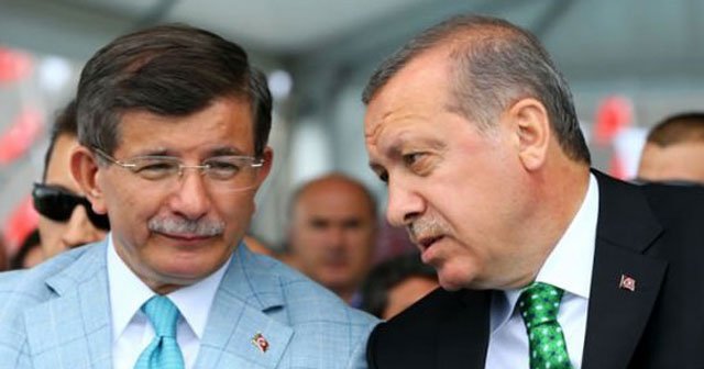 Erdoğan&#039;dan Davutoğlu&#039;na uyarı!