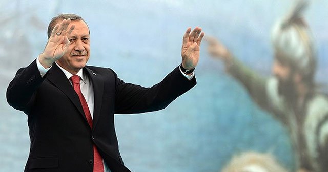 Erdoğan, &#039;Ezanlarımıza söz söyleyenlere geçit vermeyeceğiz&#039;