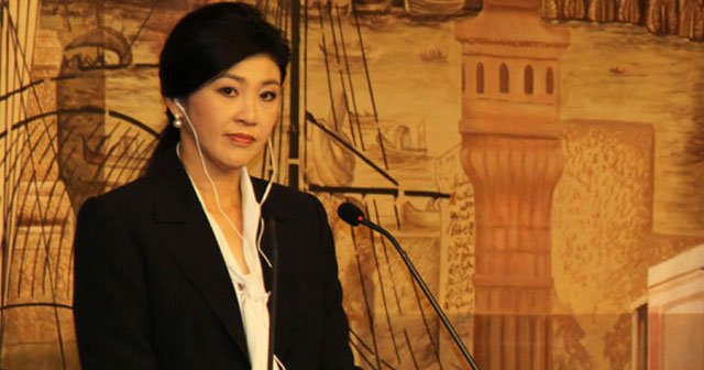 Eski Başbakan Yingluck Şinavatra hakim önünde