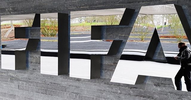 FIFA&#039;ya rüşvet operasyonu