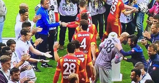 Galatasaray'a alkış jesti!