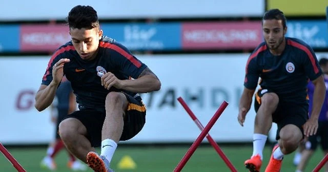 Galatasaray'da derbi hazırlıkları 3 eksikle sürdü