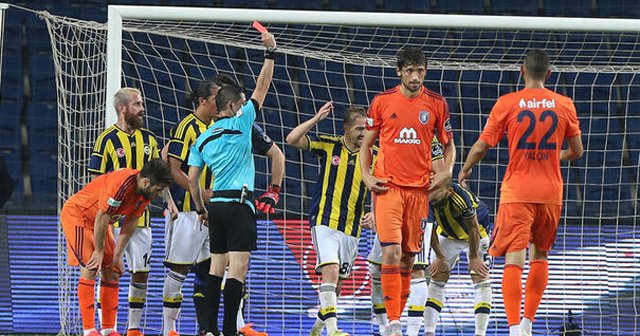 Galatasaray ve Fenerbahçe PFDK&#039;ya sevk edildi