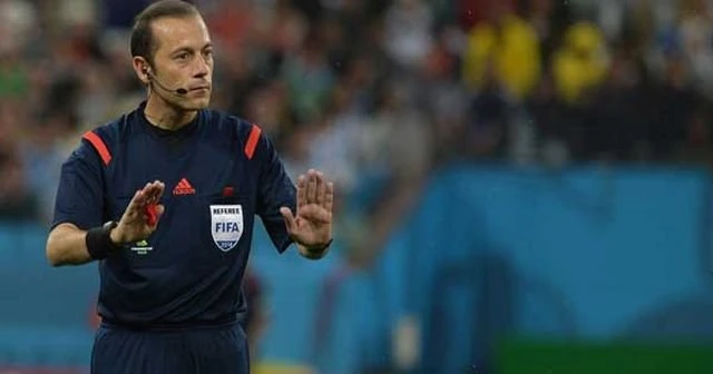 Hakem Cüneyt Çakır'a derbi yok