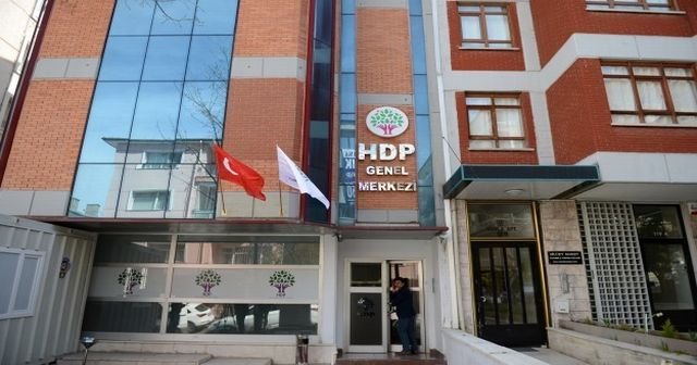 HDP Kazlıçeşme&#039;de miting için ısrarcı